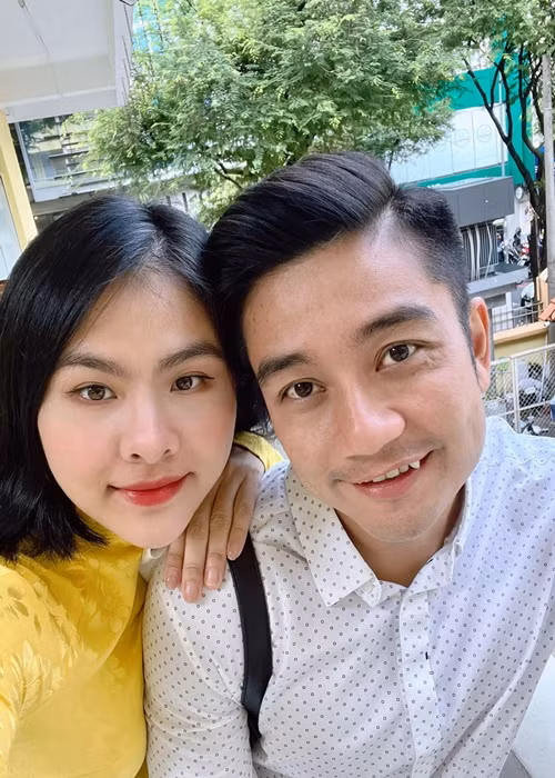 Sau 6 năm kết hôn, Vân Trang vẫn hạnh phúc bên ông xã Quân Lê.