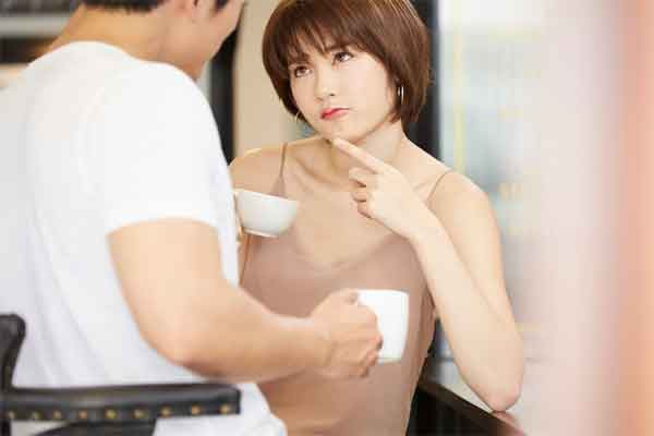 Cách ứng xử của chồng cũ ở quán cà phê khiến tôi sôi máu Cach ung xu cua chong cu o quan ca phe khien toi soi mau