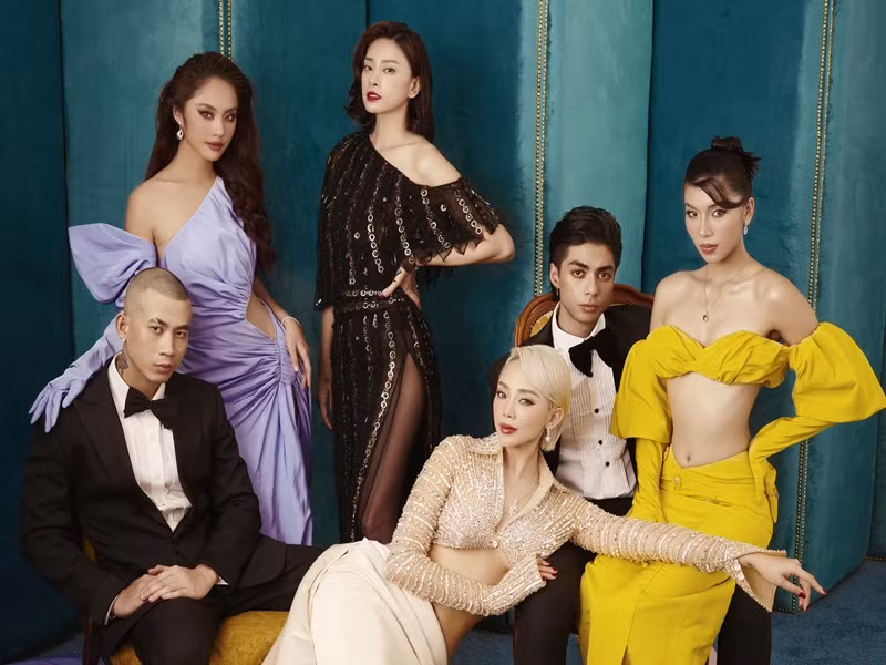 Trong "Thanh Sói", Ngô Thanh Vân nhường đất diễn cho các đàn em.