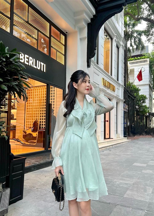 Thu Hoài kết hôn năm 2020 với doanh nhân Nguyễn Nghiêm Hoàng Nam.