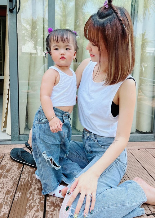 Thảo Vy và Mạc Văn Khoa định tổ chức hôn lễ từ khi chưa có em bé nhưng vì dịch bệnh nên phải hoãn cưới. Giữa năm 2022, cặp đôi làm đám cưới nên bé Minnie được có mặt trong ngày trọng đại của bố mẹ. Đó cũng là ước mơ của Thảo Vy.