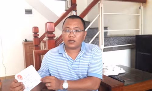 Phai “tu nguyen” nop 2 trieu dong khi sinh con thu 3