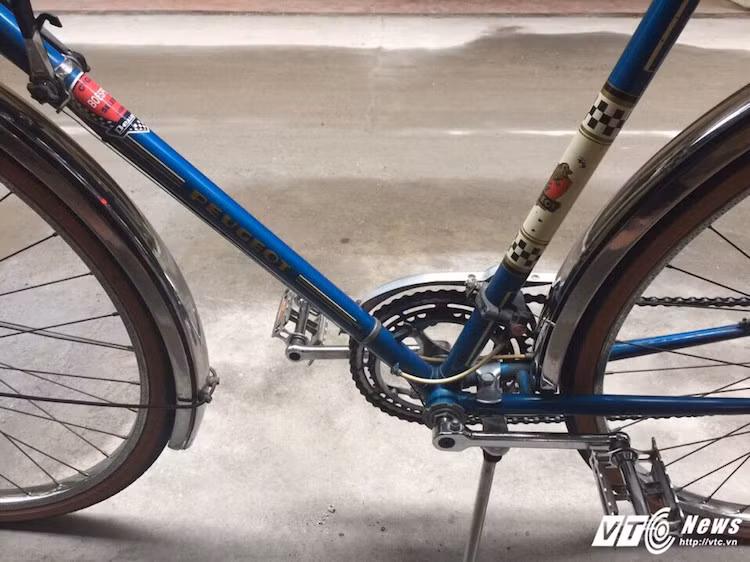 Có rất nhiều tiêu chí để định giá một chiếc xe đạp Peugeot cổ, nhưng nhìn chung, điều quan trọng nhất là phải nguyên "zin". Đặc biệt là nước sơn phải nguyên vẹn từ hàng chục năm trước.