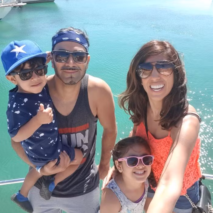 Chan nan voi cuoc song, cap vo chong ban het do dac de di du lich-Hinh-2