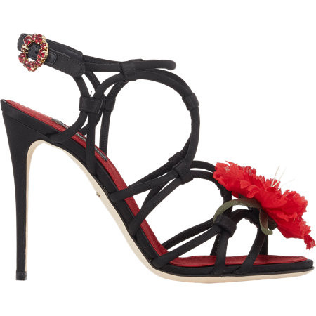 Một sản phẩm khác của thương hiệu Dolce &amp; Gabbana có giá 1.095 USD (22 triệu đồng).