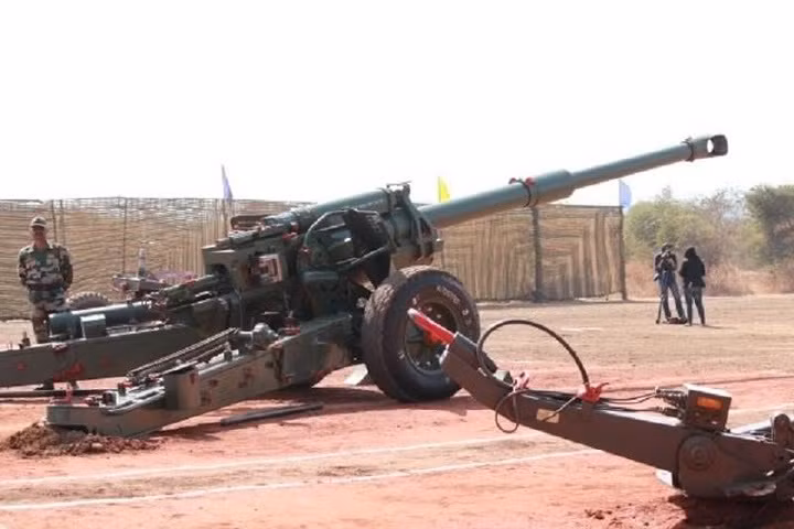 Hay Serbia thay nòng 130mm bằng nòng cỡ 152mm chuẩn Nga, tầm bắn có thể lên đến 40km với đạn tăng tầm. Nguồn ảnh: Military-Today