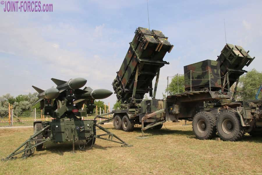 Trước diễn biến trên, đã có nhiều câu hỏi đặt ra liên quan tới khả năng thực sự của lực lượng phòng không Romania, và đặc biệt là quốc gia Đông Nam Âu này có trong tay bao nhiêu hệ thống phòng không Patriot.