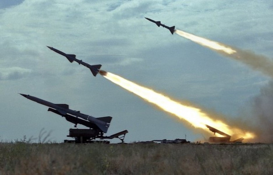 Đối với những tổ hợp S-75M3 nói trên, thông tin từ các nguồn mở cho biết lần gần nhất Romania tiến hành huấn luyện bắn đạn thật đã diễn ra vào năm 2018, chính Quân đội Romania đã khẳng định họ cần Patriot để thay thế chúng.