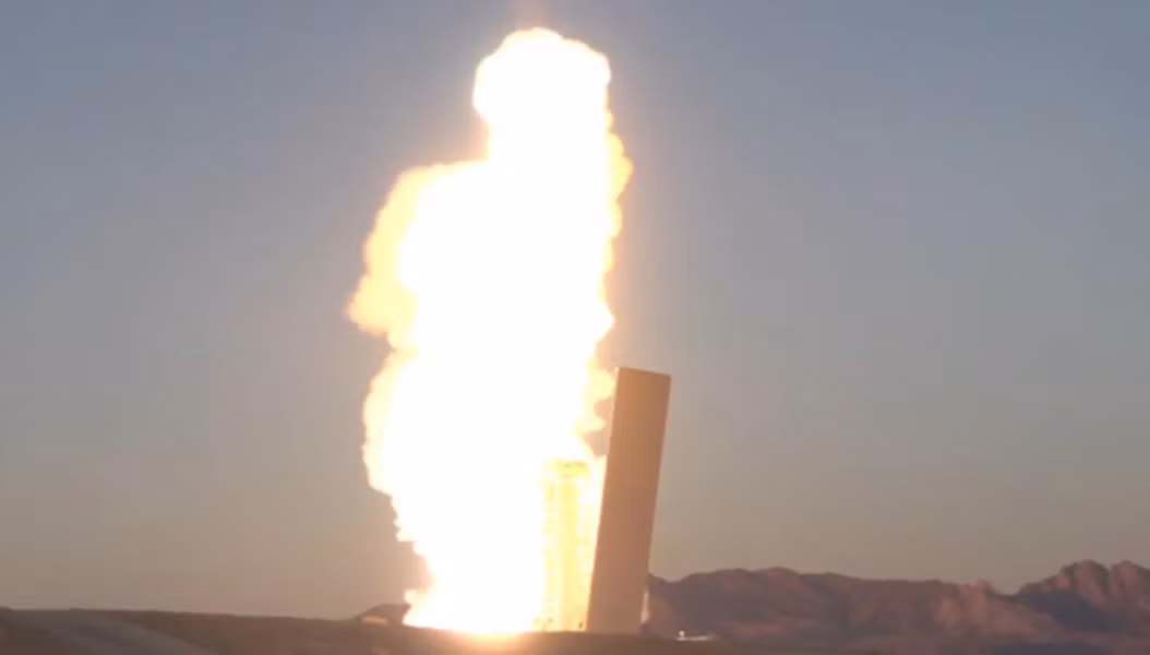 Tuy nhiên mới đây Hải quân Mỹ đã thử nghiệm thành công tên lửa PAC-3 MSE phóng từ ống phóng thẳng đứng Mk 41 bắn hạ một tên lửa hành trình đóng giả mục tiêu.