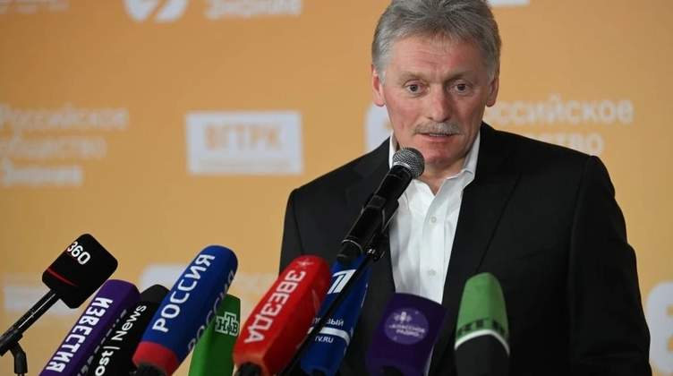 Tuy nhiên, Điện Kremlin sau đó đã bác bỏ những đồn đoán về một cuộc thanh trừng sâu rộng trong quân đội. “Cuộc chiến chống tham nhũng là một nỗ lực không ngừng. Đây không phải là một chiến dịch. Đây là một phần không thể thiếu trong hoạt động của các cơ quan thực thi pháp luật”, người phát ngôn điện Kremlin Dmitry Peskov nói với các phóng viên hôm 23/5. (Nguồn ảnh: RT, Reters, RIA Novosti).