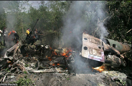 Ngày 24/7/2011, máy bay trực thăng Bell 212 của Lục quân Thái Lan bị tai nạn rơi xuống khu vực làng Tôn-kệt, huyện Kaeng Krachan, tỉnh Phetchaburi làm 3 binh lính chết, 1 người bị thương. Máy bay trực thăng Bell 212 được quân đội Thái Lan sử dụng từ năm 1992, hằng năm nó được bảo dưỡng và sửa chữa thường xuyên. Sau vụ việc, Lục quân Thái Lan đã ra lệnh tạm ngừng sử dụng loại máy bay này.