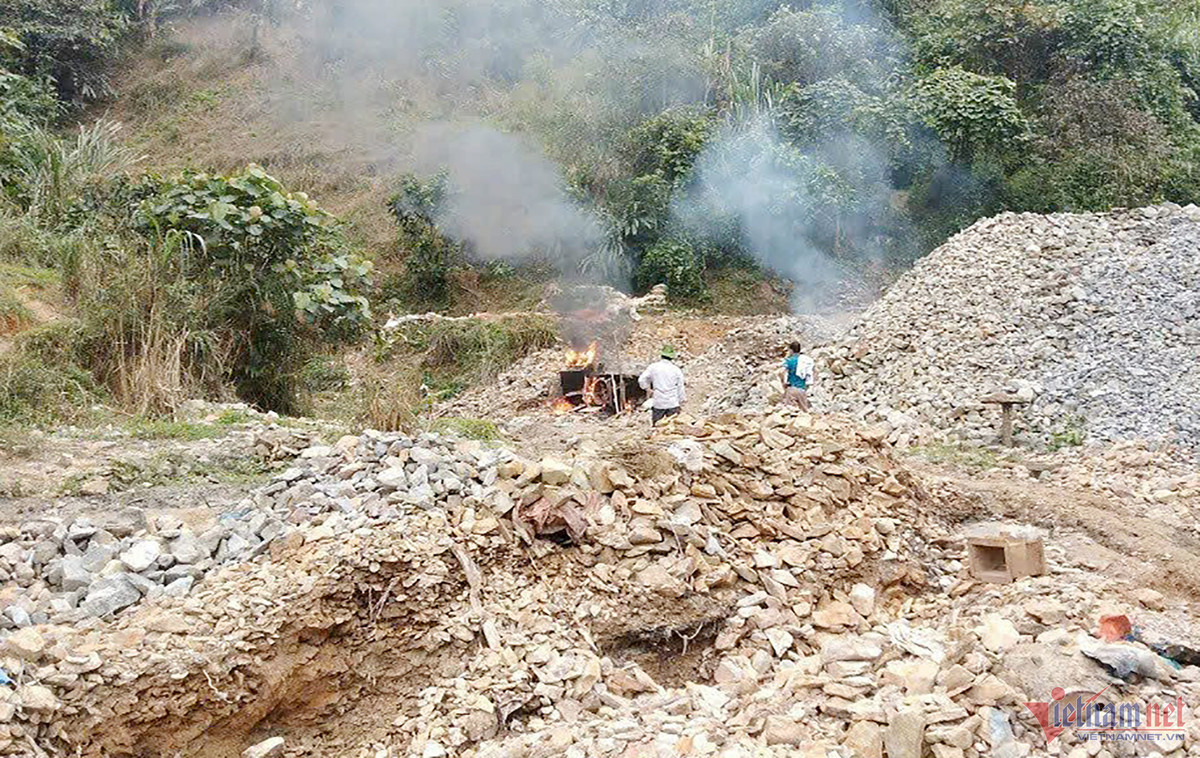 Vi sao nguoi dan phan doi du an khai thac vang o Nghe An?