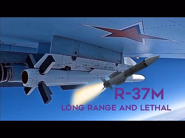 Khi tới gần mục tiêu, R-37M sẽ bật radar dẫn đường và tăng tốc nhanh chóng lên vận tốc siêu vượt âm. Lúc này phi công địch mới phát hiện tên lửa đang nhắm đến, nhưng sẽ không đủ thời gian xử lý.