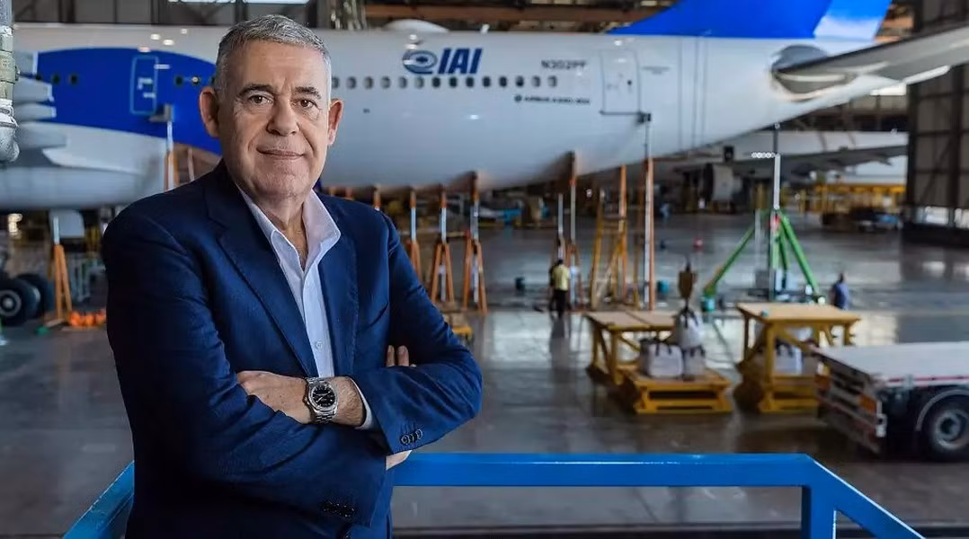 "Chúng tôi đang đẩy nhanh quá trình phát triển để tiến tới đưa vào sản xuất. Điều này được tiến hành với sự hợp tác toàn diện cùng cơ quan an ninh Israel và Cơ quan Phòng thủ Tên lửa Mỹ", ông cho hay.