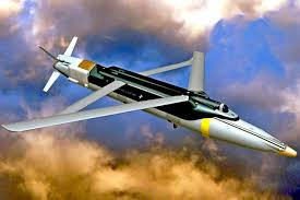 Bom lượn là loại vũ khí tấn công chính xác cao, giá thành rẻ, gây thiệt hại tương đối thấp quanh khu vực mục tiêu đánh phá. Israel là nước thứ hai sử dụng bom lượn sau Mỹ, thường dùng loại bom này trong các nhiệm vụ hỗ trợ tầm gần và tấn công các mục tiêu phòng ngự quan trọng của đối phương.