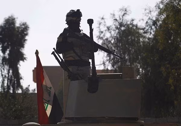 Lính Iraq ở chiến tuyến Mosul. Ảnh FNA