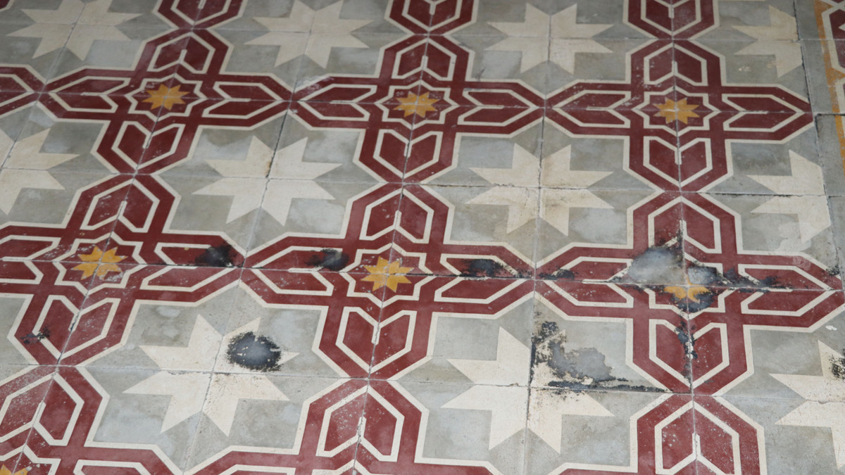 Dong Nai: Biet thu co hon 100 tuoi nguy co bi xoa so-Hinh-4