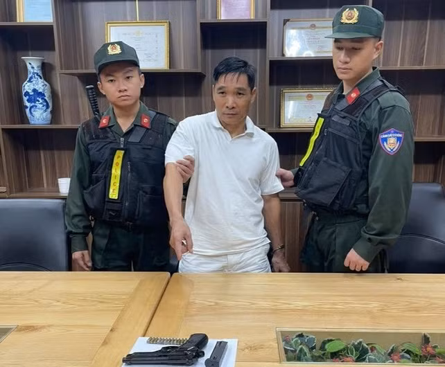 Giat minh ke hoach bat coc nguoi mau, ca si cua giang ho Binh “Kiem”