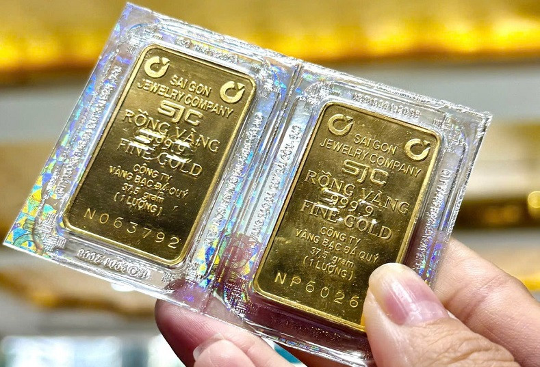 Vì sao chưa tiết lộ danh tính 6 người trong vụ án tại SJC? Vi sao chua tiet lo danh tinh 6 nguoi trong vu an tai SJC?