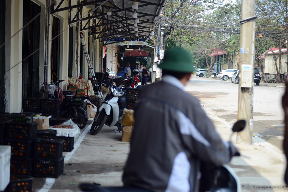 Ninh Binh: Vi sao tieu thuong cho Nam Thanh cang bang ron “keu cuu“?-Hinh-5