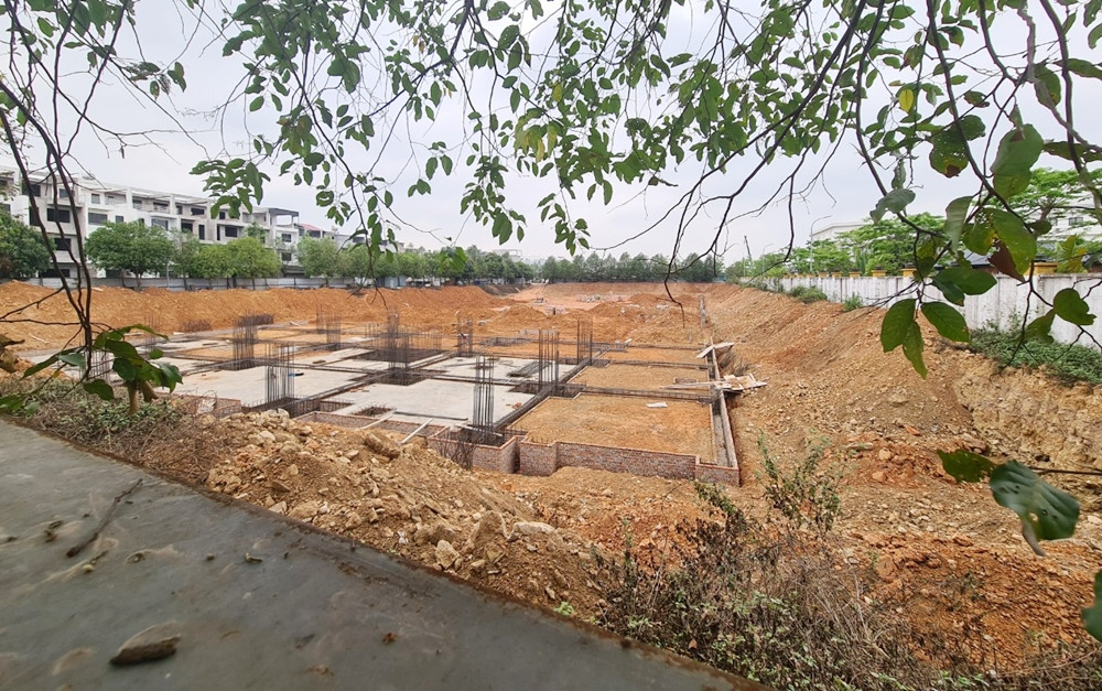 Hiện tại NOXH tại dự án khu đô thị Kim Hoa vẫn chưa làm xong móng công trình.