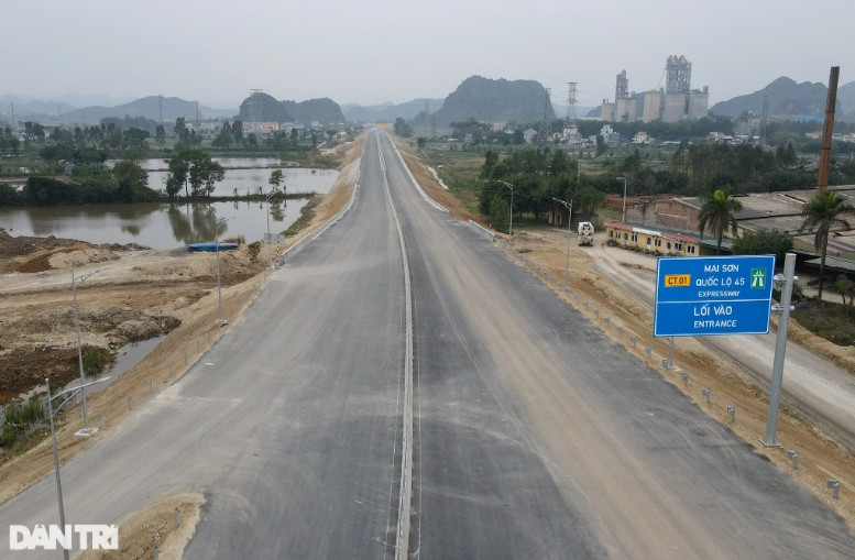 Đoạn đầu tuyến đi qua địa phận tỉnh Ninh Bình, điểm đầu thuộc địa phận xã Mai Sơn, huyện Yên Mô và điểm cuối là địa phận xã Quang Sơn, TP Tam Điệp. (Ảnh: Dân Trí).