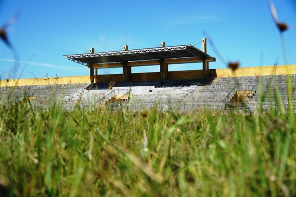 Dự án Trung tâm văn hóa thể thao Thuận An (giai đoạn 1) phường Thuận An, TP Huế có tổng mức đầu tư xây dựng trị giá 21,5 tỷ đồng, với quy mô san nền trên diện tích 4,9 ha, chiều cao san nền trên 2 m. (Ảnh: Tiền Phong).