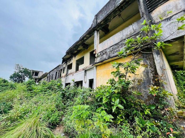 Đến cuối tháng 3/2022, UBND tỉnh Quảng Ngãi ban hành quyết định phê duyệt nhiệm vụ khảo sát, lập quy hoạch và dự toán chi phí lập quy hoạch chi tiết 1/500 khu vực công viên Thiên Bút, với tổng kinh phí hơn 1,6 tỷ đồng từ nguồn ngân sách Nhà nước.