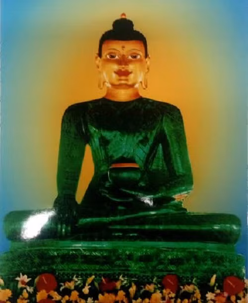 Lan thu 2 tuong Phat ngoc hoa binh the gioi den Viet Nam-Hinh-2