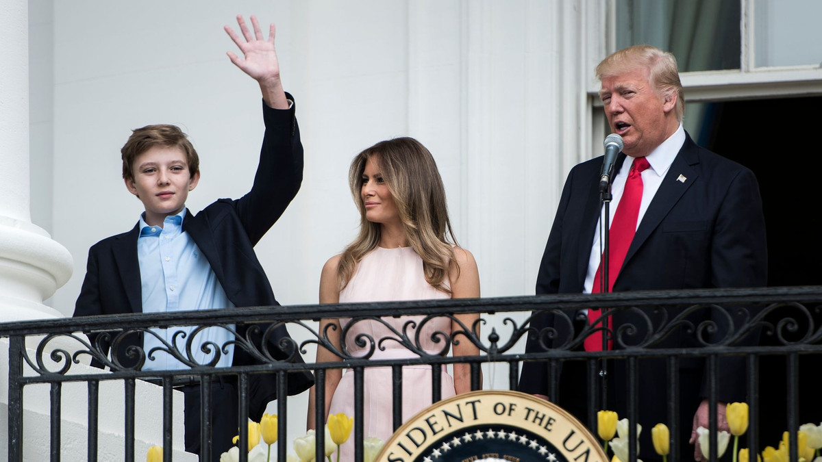 Từ nhỏ, ngoại hình của Barron Trump đã rất nổi bật và luôn thu hút sự chú ý mỗi khi xuất hiện trước đám đông. Ảnh: SS.