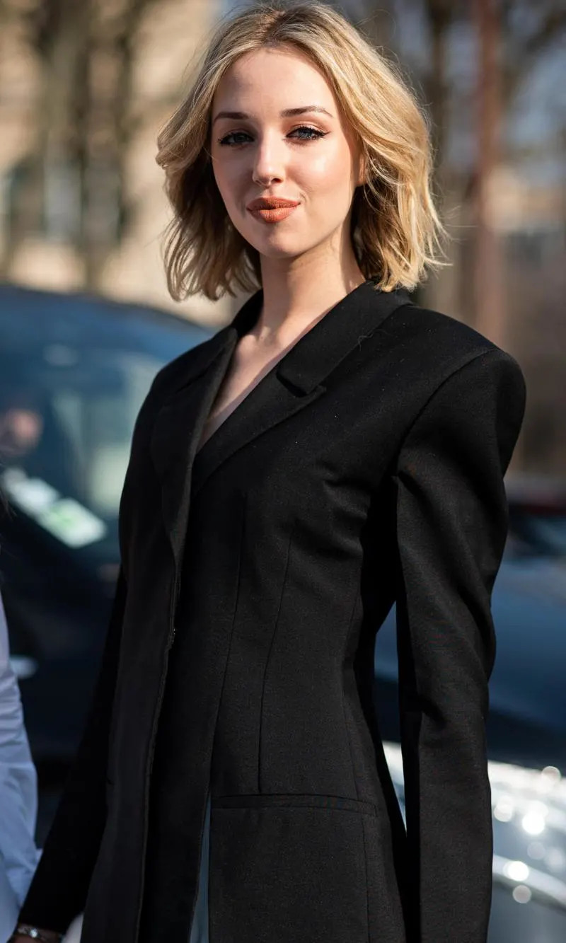 Công chúa Italy Maria Chiara sinh ra ở Rome vào ngày 01/01/2005, gây ấn tượng với công chúng không chỉ ở nhan sắc xinh đẹp mà cô còn có tài năng xuất chúng. Ảnh: HC.