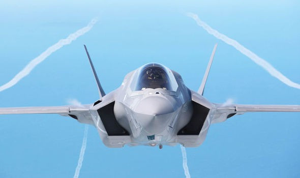 Hiện tại chưa rõ con số cụ thể về số lượng F-35A sẽ được Bộ Quốc phòng Anh mua sắm bằng số tiền dự định đầu tư cho phiên bản F-35B để bố trí trên các tàu sân bay của hải quân nước này.