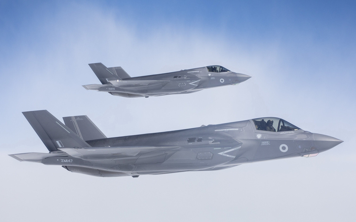 Nếu Không quân Hoàng gia Anh mua F-35A bằng chi phí của F-35B trang bị cho hàng không mẫu hạm, thì trong mắt người Mỹ điều này chính là sự phản bội nghiêm trọng.