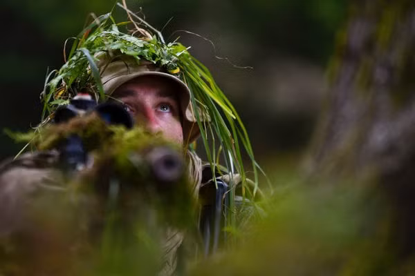 Cuộc tập trận Saber Junction 19 năm nay được Mỹ tổ chức cùng với sự tham gia của 5400 lính tới từ 15 quốc gia NATO với các khoa mục huấn luyện đổ bộ, tấn công "nở hoa trong lòng địch". Nguồn ảnh: BI.