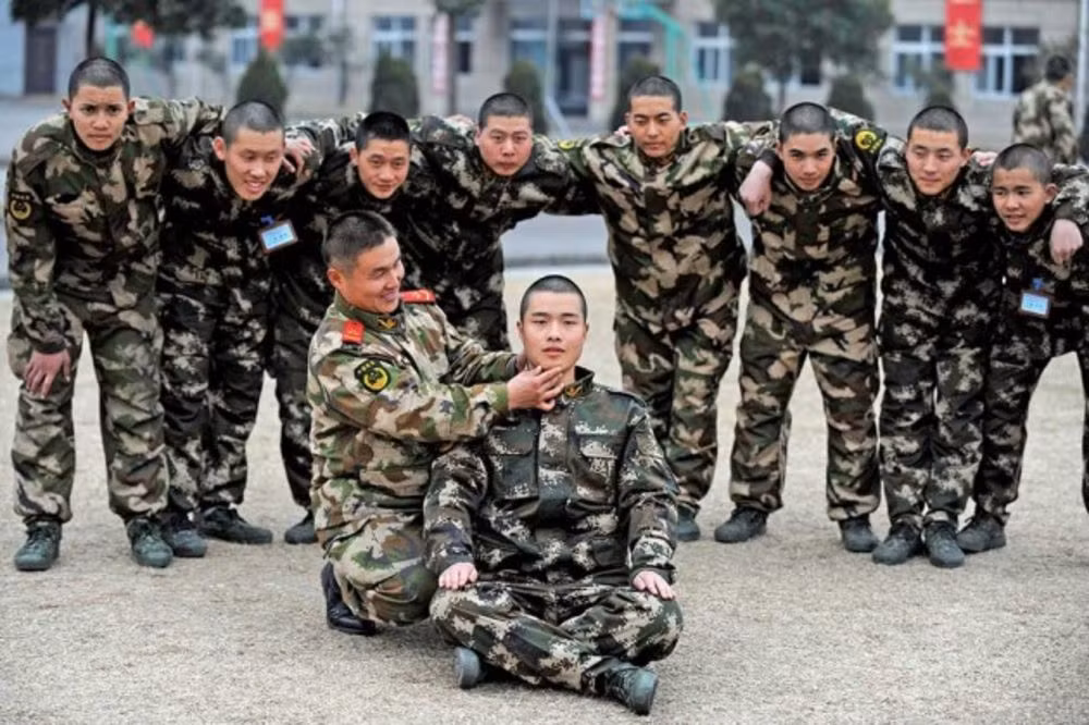 Việc học theo tư duy này của Mỹ chứng tỏ mức độ quyết tâm của quân đội Trung Quốc khi muốn hiện đại hoá quân đội của mình, bắt kịp Mỹ và vượt qua vị thế vốn có của Nga hiện tại. Nguồn ảnh: QQ.