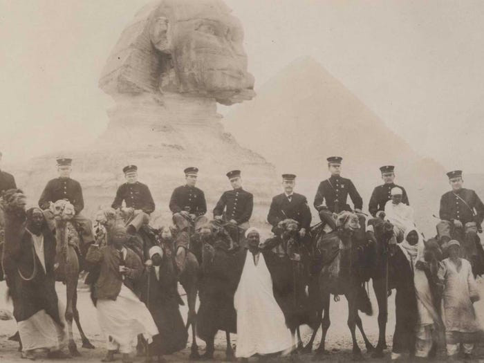 Bắt đầu từ đầu thế kỷ 20, Thuỷ quân Lục chiến Mỹ đã có mặt tại Trung Quốc và Philippines. Ảnh: Thuỷ quân Lục chiến Mỹ tham chiến ở Ai Cập năm 1907. Nguồn ảnh: BI.