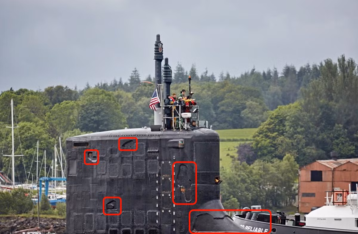 Các chuyên gia khẳng định, lớp vỏ mới của tàu ngầm lớp Virginia mặc dù không được nhẵn nhụi như trước kia nhưng lại có khả năng giúp tàu ngầm này tăng cường được khả năng tàng hình trước các hệ thống định vị thuỷ âm. Nguồn ảnh: USnavy.