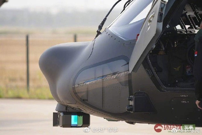 Loại trực thăng Sikorsky S-70 này chính là phiên bản dân sự của trực thăng Black Hawk - loại trực thăng đa dụng hiện đang được quân đội Mỹ sử dụng nhiều bậc nhất. Nguồn ảnh: Huanqiu.