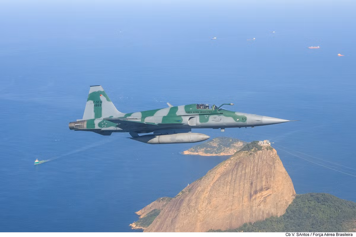 Tính riêng trong Không quân Mỹ, hiện tại chỉ còn hai phi đội sử dụng chiến đấu cơ F-5 trong biên chế với số lượng tương đương 24 chiếc. Nguồn ảnh: Pinterest.