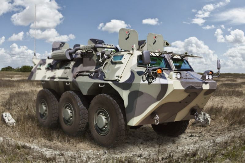 Tiếp theo là xe thiết giáp chở quân Anoa. Đây là loại thiết giáp chở quân do Indonesia tự nghiên cứu và sản xuất, bắt đầu được phục vụ trong biên chế của quân đội nước này từ năm 2006 cho tới nay. Nguồn ảnh: Pinterest.