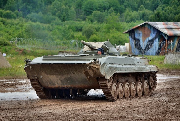 BMP-1 được xem là mẫu xe chiến đấu bộ binh thành công nhất của Liên Xô với hơn 20.000 chiếc đã xuất xưởng và cung cấp tới hàng chục quốc gia trên thế giới.