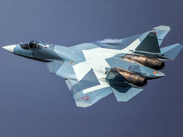 Mặc dù vậy, khả năng cơ động vẫn là "đặc sản" trên mọi chiến đấu cơ do Nga thiết kế và nếu bỏ đi tính năng cơ động tuyệt vời này, các chiến đấu cơ Nga sẽ mất đi một ưu thế vượt trội khi đối đầu với các loại tiêm kích Mỹ. Nguồn ảnh: QQ.