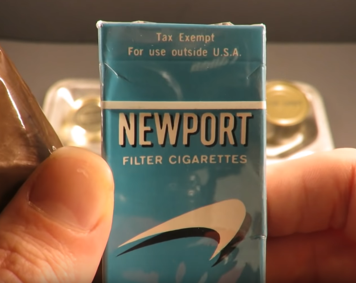 Đây là loại thuốc lá bạc hà, có ghi rõ "sản phẩm miễn thuế, chỉ được sử dụng ngoài nước Mỹ". Nguồn ảnh: MREinfo.