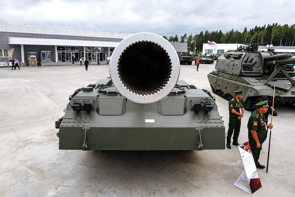 Hiện tại ngoài Nga, trên thế giới chỉ còn một vài quốc gia sử dụng khẩu pháo này với số lượng khá ít trong biên chế bao gồm Ukraine, Triều Tiên, Uzbekistan, Azerbaijan... Nguồn ảnh: Pinterest.