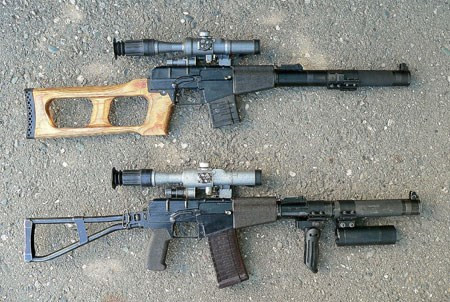 Súng trường bắn tỉa giảm thanh VSS Vintorezcó cỡ nòng 9 mm, xạ tốc 60 phát/phút. Dung lượng hộp đạn 20 hoặc 40 viên. Tầm bắn có ngắm 400 m. Sơ tốc đạn đạt 300 m/s. Trọng lượng khi có đạn và lắp kính ngắm bắn tỉa là 2,96 kg.