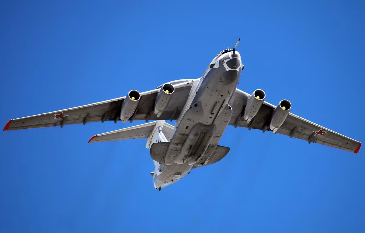 Chiếc A-50 bay thử chuyến đầu tiên năm 1978 và được biên chế trong lực lượng không quân Liên Xô từ năm 1984.