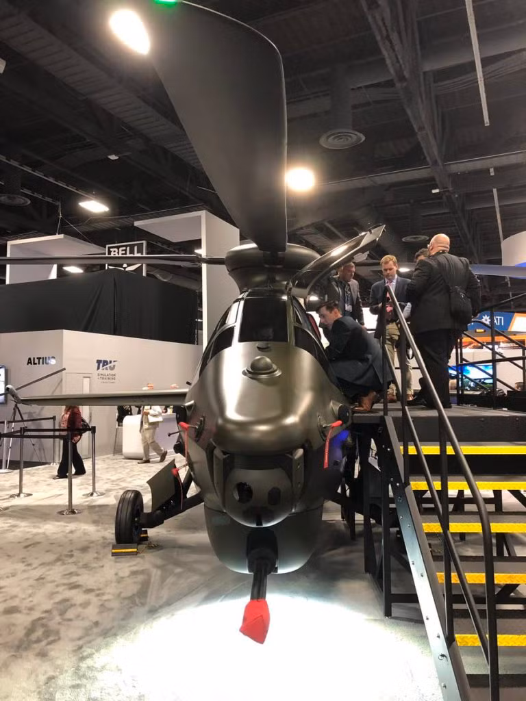 Giống như nhiều loại trực thăng tấn công khác, chiều rộng của Invictus được làm hẹp ở mức tối đa khiến nó có tỷ lệ "dính" tên lửa hoặc đạn phòng không thấp hơn khi tấn công mục tiêu trực diện. Nguồn ảnh: Defenceblog.