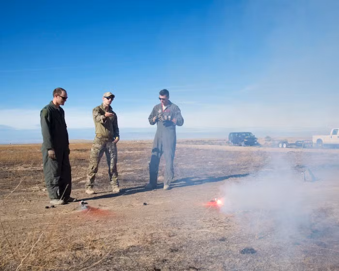 Khoá huấn luyện được thực hiện bởi những lính đặc nhiệm Mỹ - những người có nhiều kinh nghiệm trong việc tìm kiếm, giải cứu phi công trong thực chiến. Nguồn ảnh: BI.