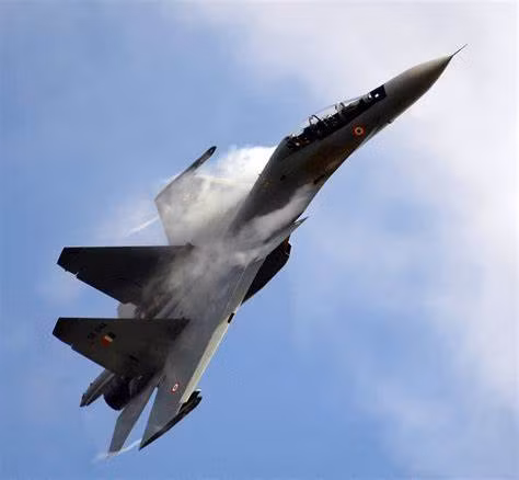 Theo các chuyên gia phân tích quân sự, khi hoạt động ở công suất tối đa, hệ thống radar này có khả năng phát hiện ra tiêm kích F-35 ở khoảng cách 58 km và có thể khoá được mục tiêu ở khoảng cách tối đa 29 km. Nguồn ảnh: QQ.