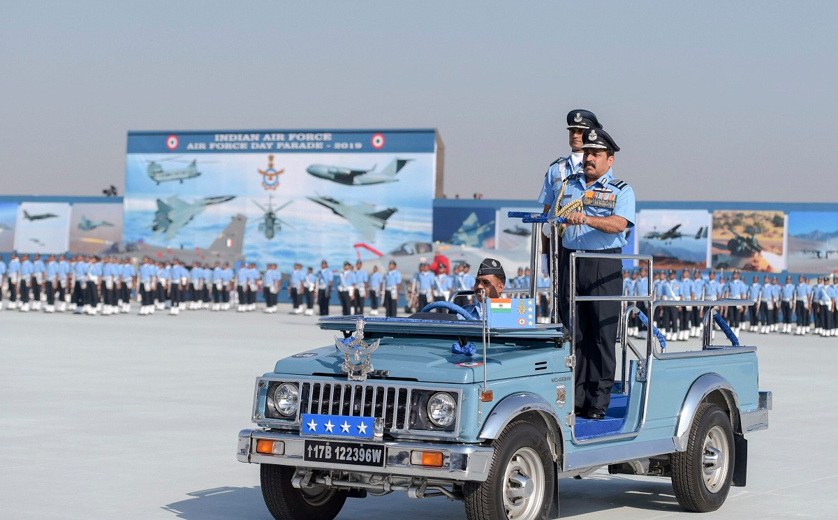 Cuộc diễu binh trên không của không quân nước này diễn ra hôm 8/10/2019 vừa rồi - đúng 80 năm kỷ niệm ngày Không quân Ấn Độ được thành lập. Nguồn ảnh: Livejounal.